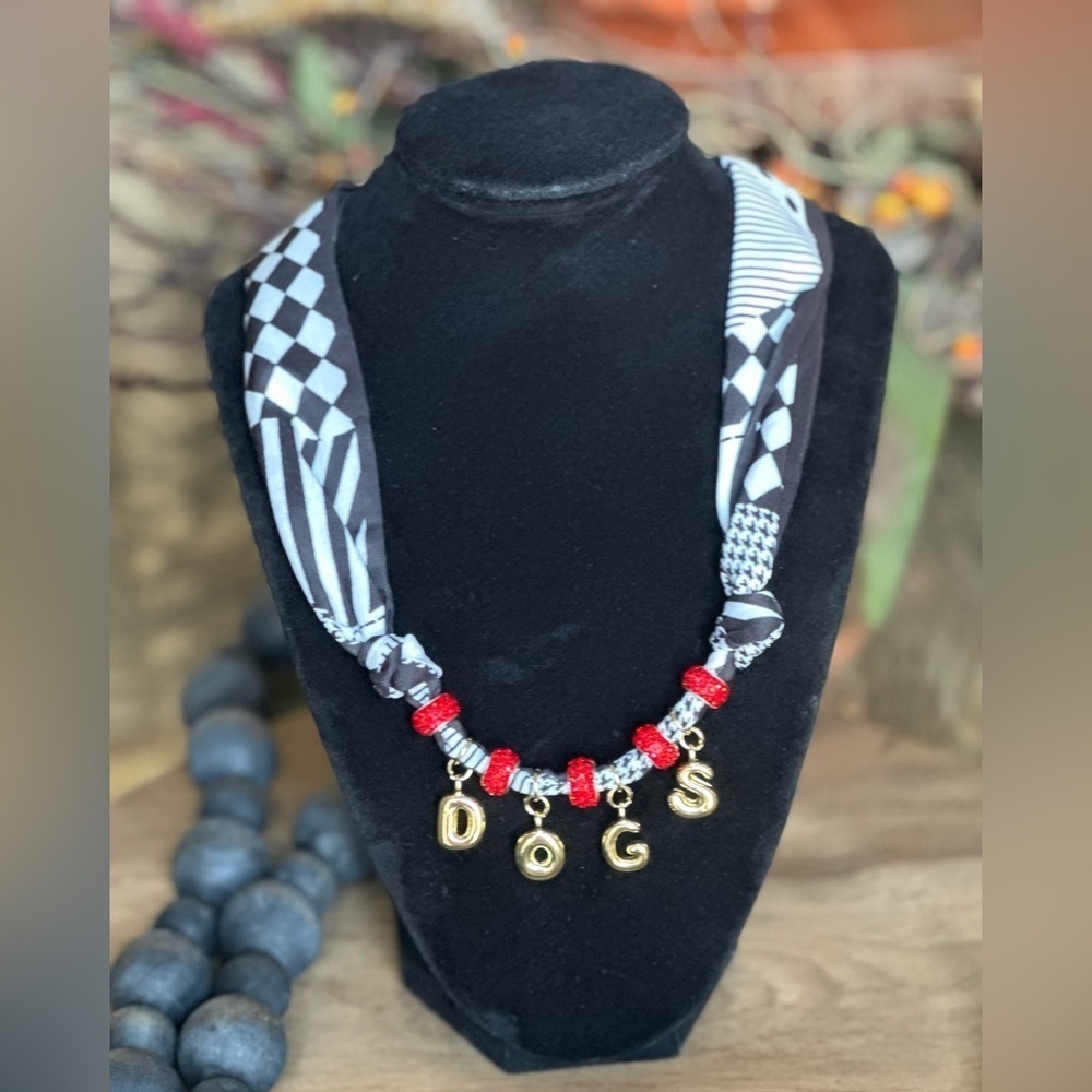 Game Day Georgia DOGS Goldtone Bubble Letters Black White Adj Bandanna Necklace